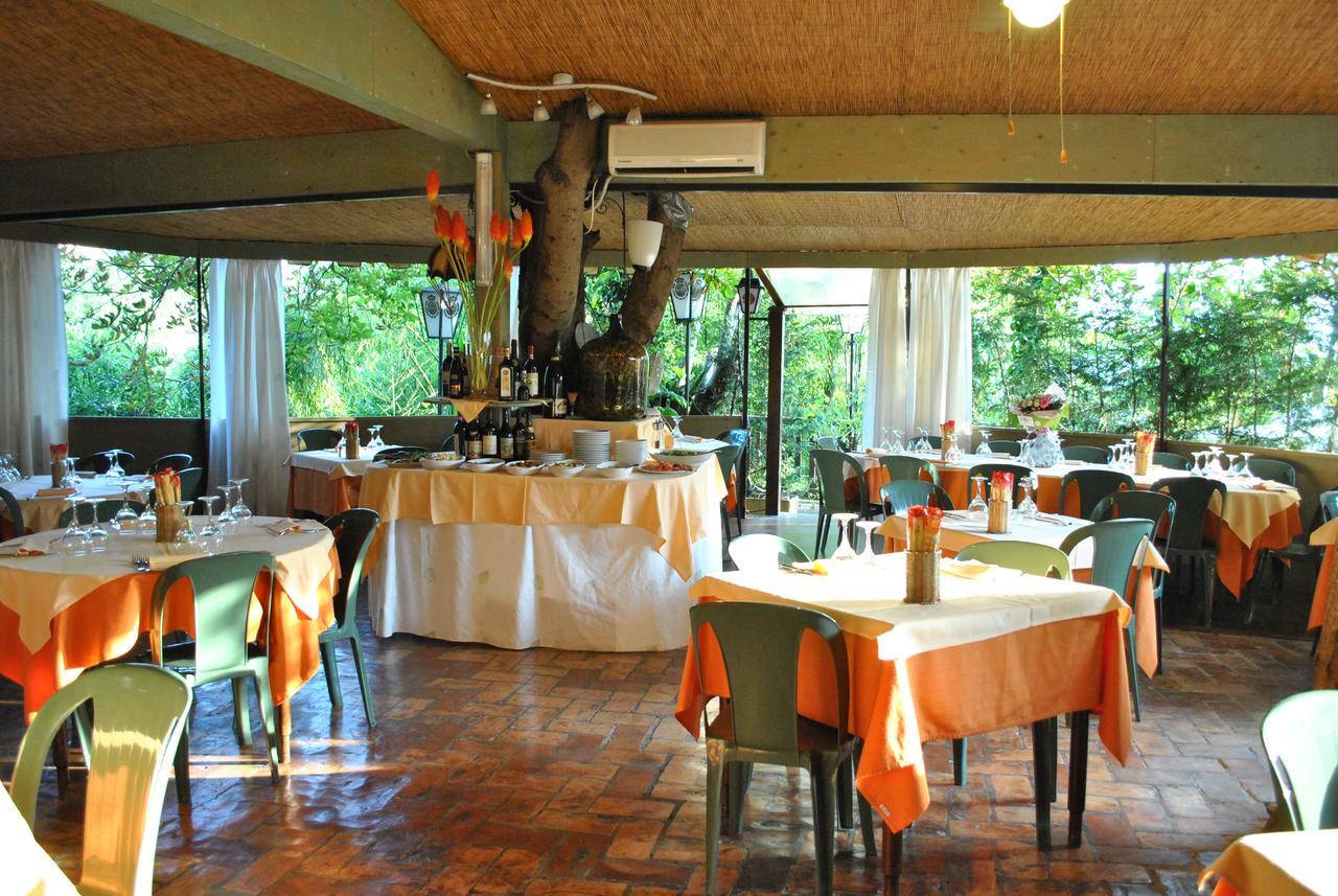 Hotel La Lanterna Di Guiglia Exterior foto